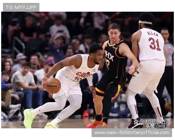 雷霆三连胜稳坐西部头把交椅，中游队伍排名胶着